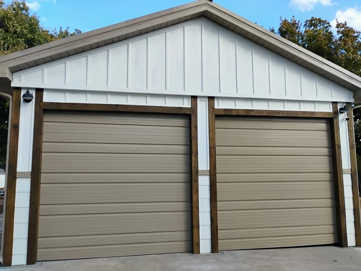 Exterior painters in Oklahoma City, staining